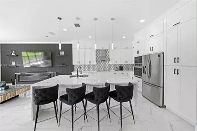 1748 SW 195th Ave, Miramar, FL 33029 - Photo 9