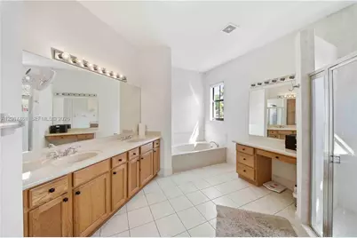 1748 SW 195th Ave, Miramar, FL 33029 - Photo 43