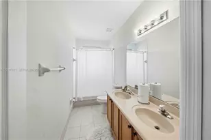 1748 SW 195th Ave, Miramar, FL 33029 - Photo 33