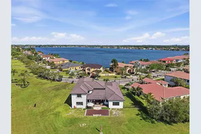 1748 SW 195th Ave, Miramar, FL 33029 - Photo 3