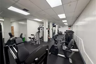 3800 S Ocean Dr, Hollywood, FL 33019 - Photo 23