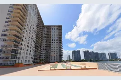 301 174th St #L12, Sunny Isles Beach, FL 33160 - Photo 15