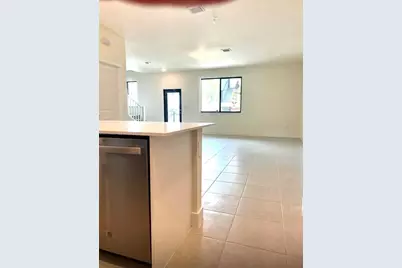4263 NW 83rd Path #0, Doral, FL 33166 - Photo 7