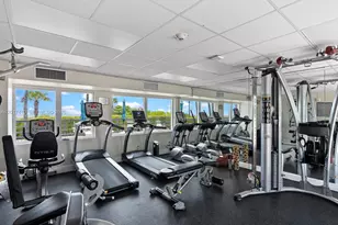 5005 Collins Ave, Miami Beach, FL 33140 - Photo 35