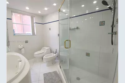 3853 NE 170th St #B10, North Miami Beach, FL 33160 - Photo 19