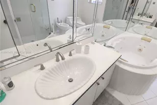 3853 NE 170th St, North Miami Beach, FL 33160 - Photo 33