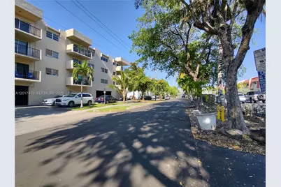 3853 NE 170th St #B10, North Miami Beach, FL 33160 - Photo 71