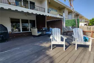 3853 NE 170th St, North Miami Beach, FL 33160 - Photo 51