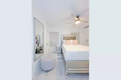 6709 W 15th Ct, Hialeah, FL 33012 - Photo 41