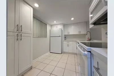 8015 SW 107th Ave #203, Miami, FL 33173 - Photo 1