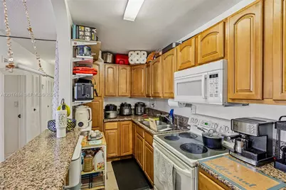 4520 NW 79th Ave #2D, Doral, FL 33166 - Photo 11