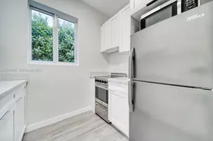 2352 SW 5th St, Miami, FL 33135 - Photo 5