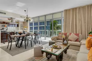 3737 Collins Ave, Miami Beach, FL 33140 - Photo 11