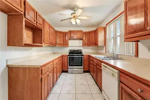 11983 Southwest 270th Street, Homestead, FL 33032 - Photo 5