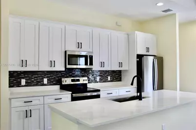 738 SW Harriet Ave #0, Palm Bay, FL 32908 - Photo 7
