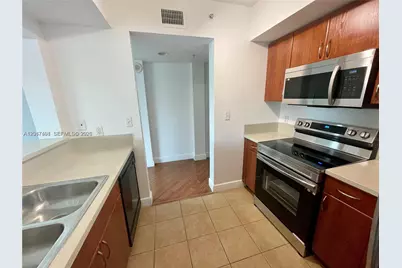 9201 Collins Ave #321, Surfside, FL 33154 - Photo 7