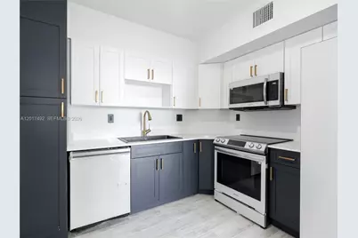 300 Bayview Dr #2115, Sunny Isles Beach, FL 33160 - Photo 9