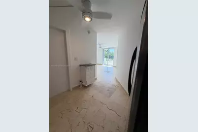 915 Jefferson Ave #4F, Miami Beach, FL 33139 - Photo 7