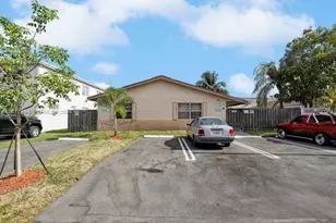 231 SW 8th Ct, Pompano Beach, FL 33060 - Photo 13