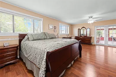 224 NW 19th St, Homestead, FL 33030 - Photo 13