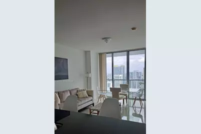 79 SW 12th St #3711-S, Miami, FL 33130 - Photo 9