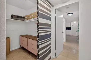 19201 Collins Ave, Sunny Isles Beach, FL 33160 - Photo 27