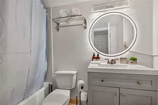 19201 Collins Ave, Sunny Isles Beach, FL 33160 - Photo 31