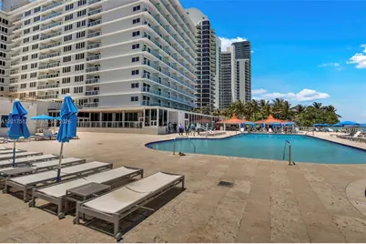 19201 Collins Ave #949, Sunny Isles Beach, FL 33160 - Photo 55
