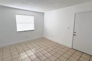 680 NW 114th Ave, Sweetwater, FL 33172 - Photo 5