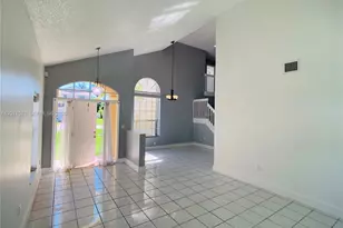 18801 NW 12th St, Pembroke Pines, FL 33029 - Photo 7