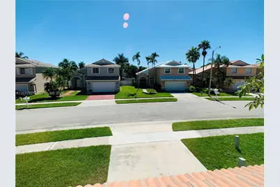 18801 NW 12th St #18801, Pembroke Pines, FL 33029 - Photo 37