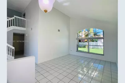 18801 NW 12th St #18801, Pembroke Pines, FL 33029 - Photo 5
