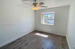 18801 NW 12th St, Pembroke Pines, FL 33029 - Photo 35