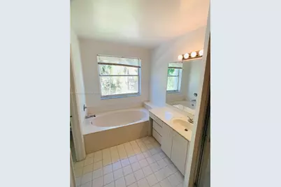 18801 NW 12th St #18801, Pembroke Pines, FL 33029 - Photo 25