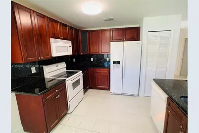 18801 NW 12th St #18801, Pembroke Pines, FL 33029 - Photo 45