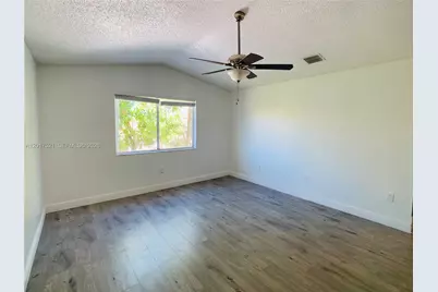 18801 NW 12th St #18801, Pembroke Pines, FL 33029 - Photo 19