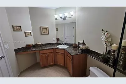 16102 Emerald Estates Dr #306, Weston, FL 33331 - Photo 15