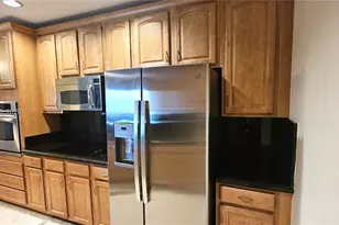 16102 Emerald Estates Dr, Weston, FL 33331 - Photo 5