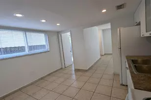 3525 SW 25th Ter, Miami, FL 33133 - Photo 3