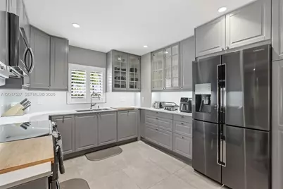 4002 S Cypress Ln #P-17, Pompano Beach, FL 33069 - Photo 11
