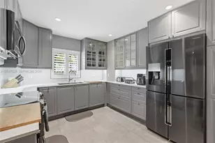 4002 S Cypress Ln, Pompano Beach, FL 33069 - Photo 11