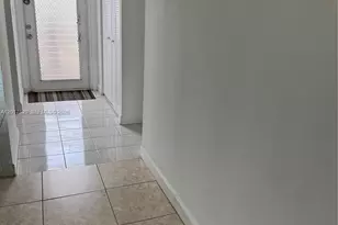 9041 Sunrise Lakes Blvd, Sunrise, FL 33322 - Photo 29