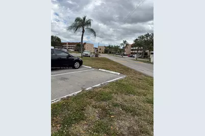 9041 Sunrise Lakes Blvd #303, Sunrise, FL 33322 - Photo 37