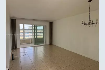 9041 Sunrise Lakes Blvd #303, Sunrise, FL 33322 - Photo 9
