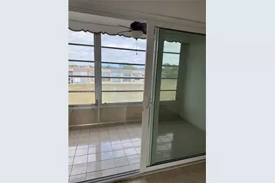9041 Sunrise Lakes Blvd #303, Sunrise, FL 33322 - Photo 3