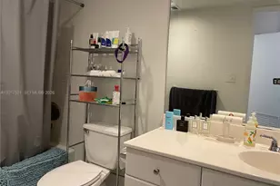 19390 Collins Ave, Sunny Isles Beach, FL 33160 - Photo 9