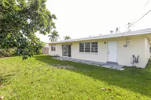 16025 SW 99th Ave, Miami, FL 33157 - Photo 15