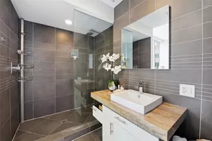 2100 Park Ave, Miami Beach, FL 33139 - Photo 11
