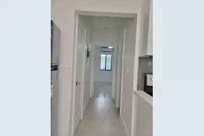 1725 Calais Dr #6, Miami Beach, FL 33141 - Photo 9