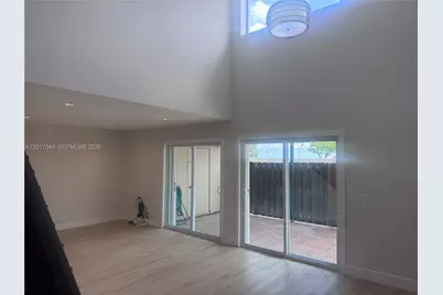 6532 NW 170th Ter, Hialeah, FL 33015 - Photo 29